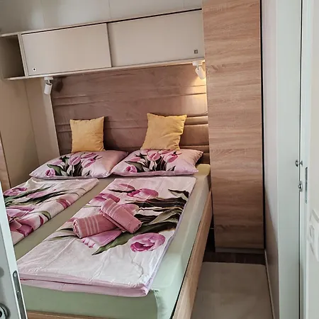 Annika Mar * セルツェ