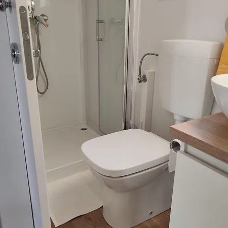 Annika Mar キャンプ場 セルツェ